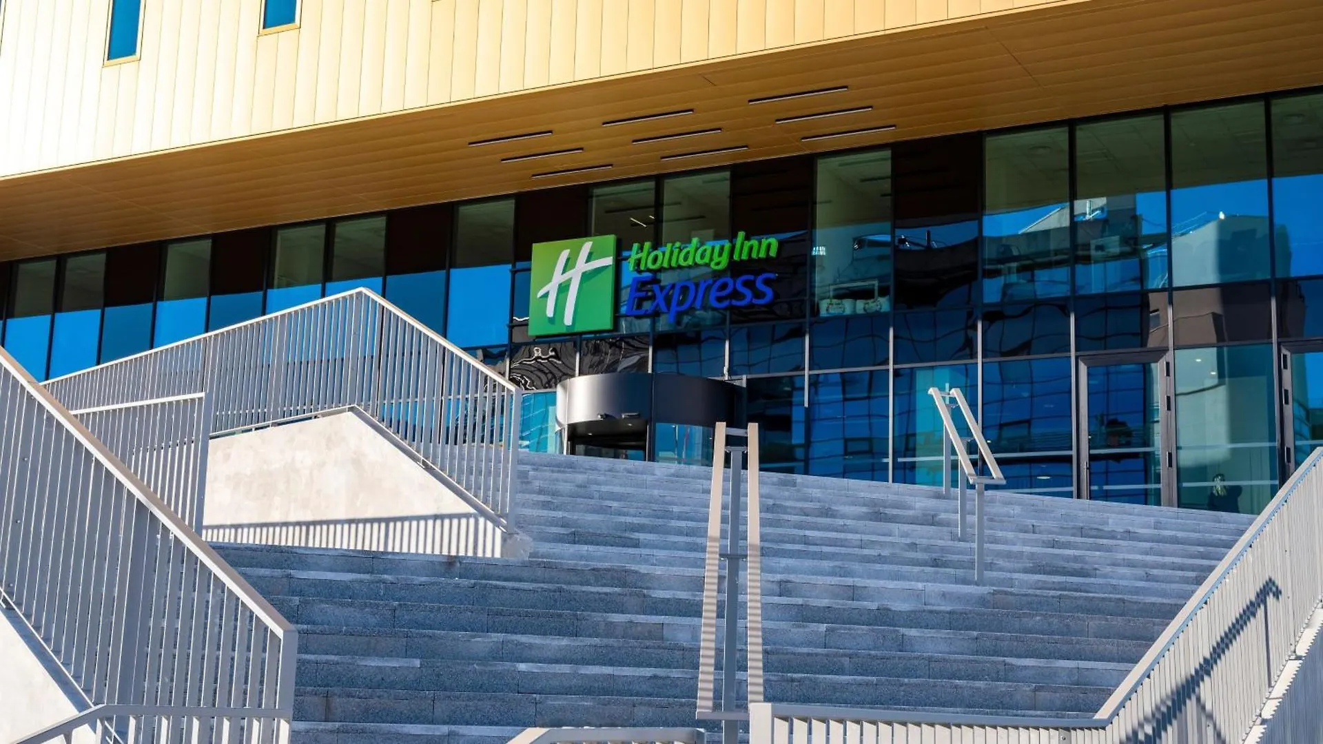 Holiday Inn Express - Nice - Grand Arenas By Ihg France