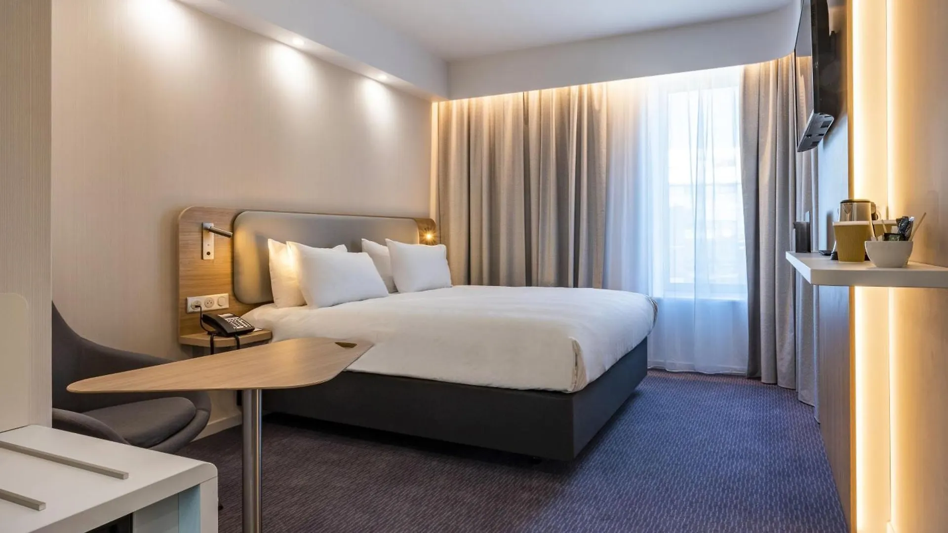 Hotel Holiday Inn Express - Nice - Grand Arenas By Ihg