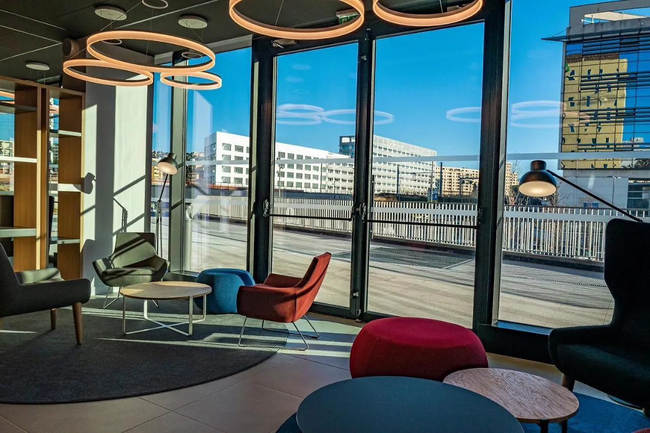 *** Hotel Holiday Inn Express - Nice - Grand Arenas By Ihg France
